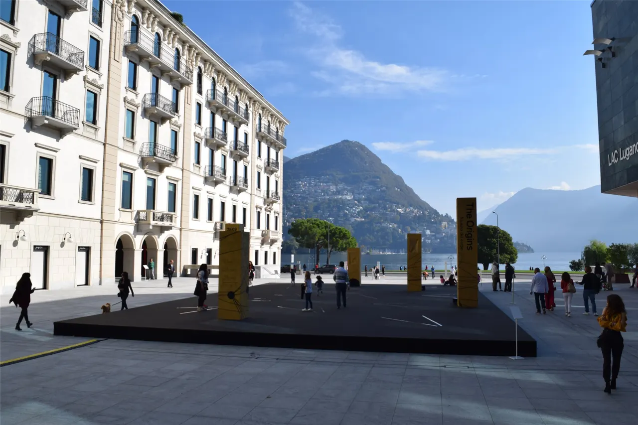 «The Origins» – Piazza Luini, LAC – foto 2