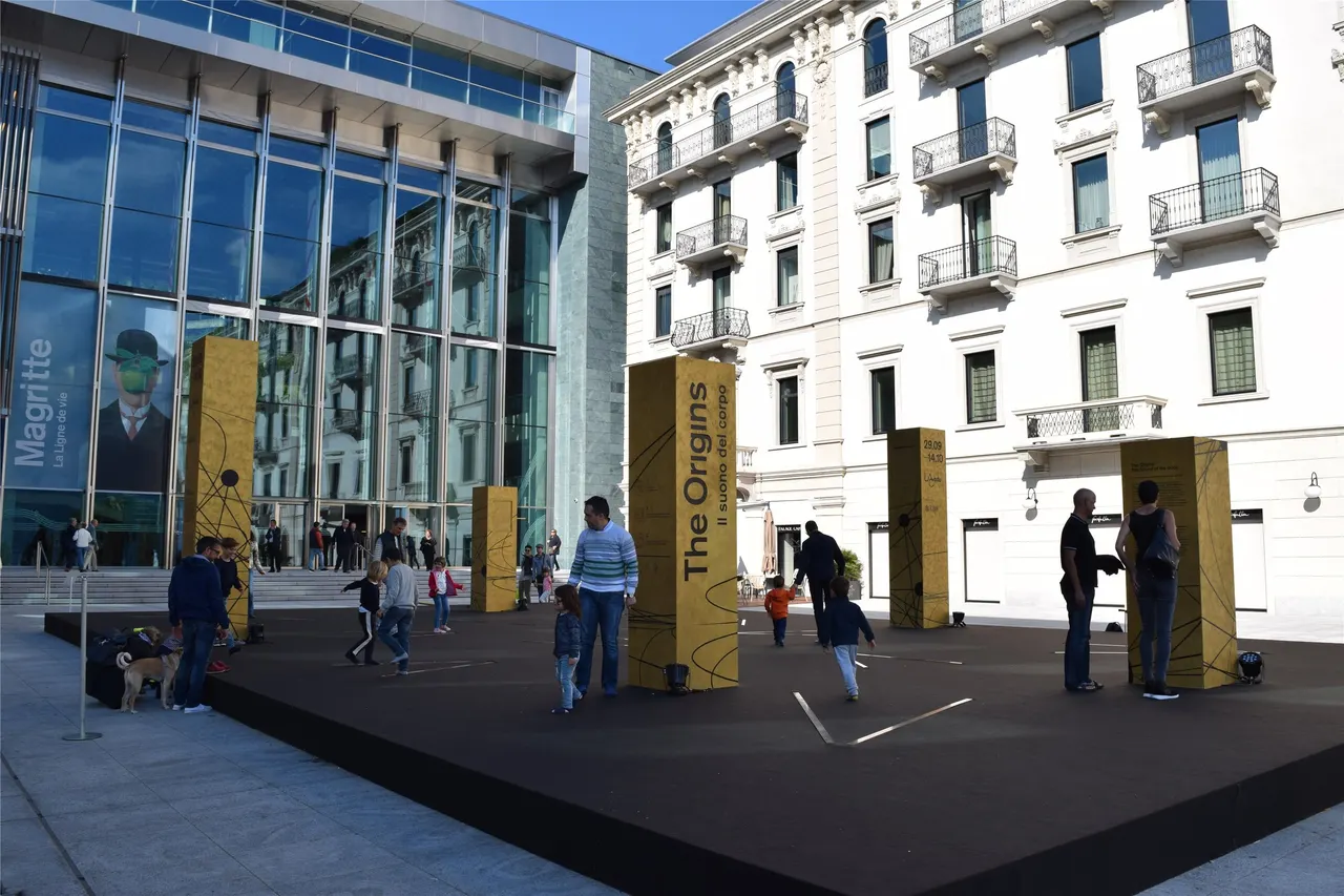 «The Origins» – Piazza Luini, LAC – foto 4