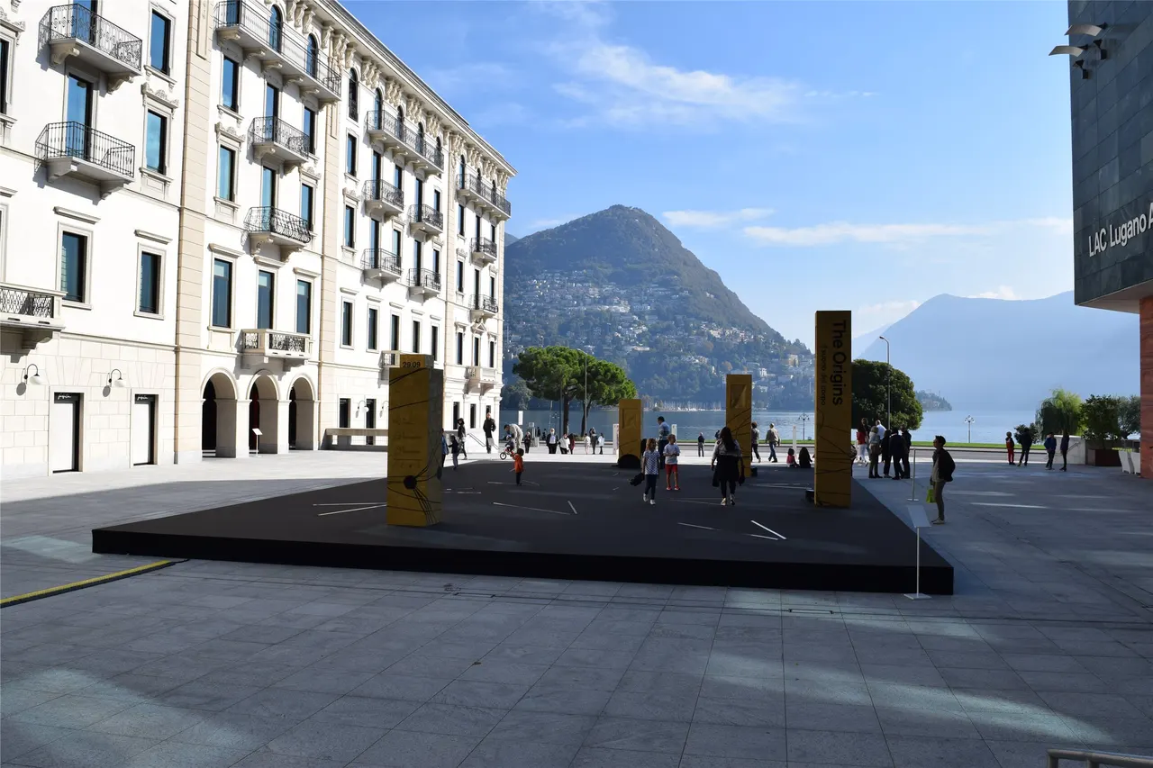 «The Origins» – Piazza Luini, LAC – foto 5
