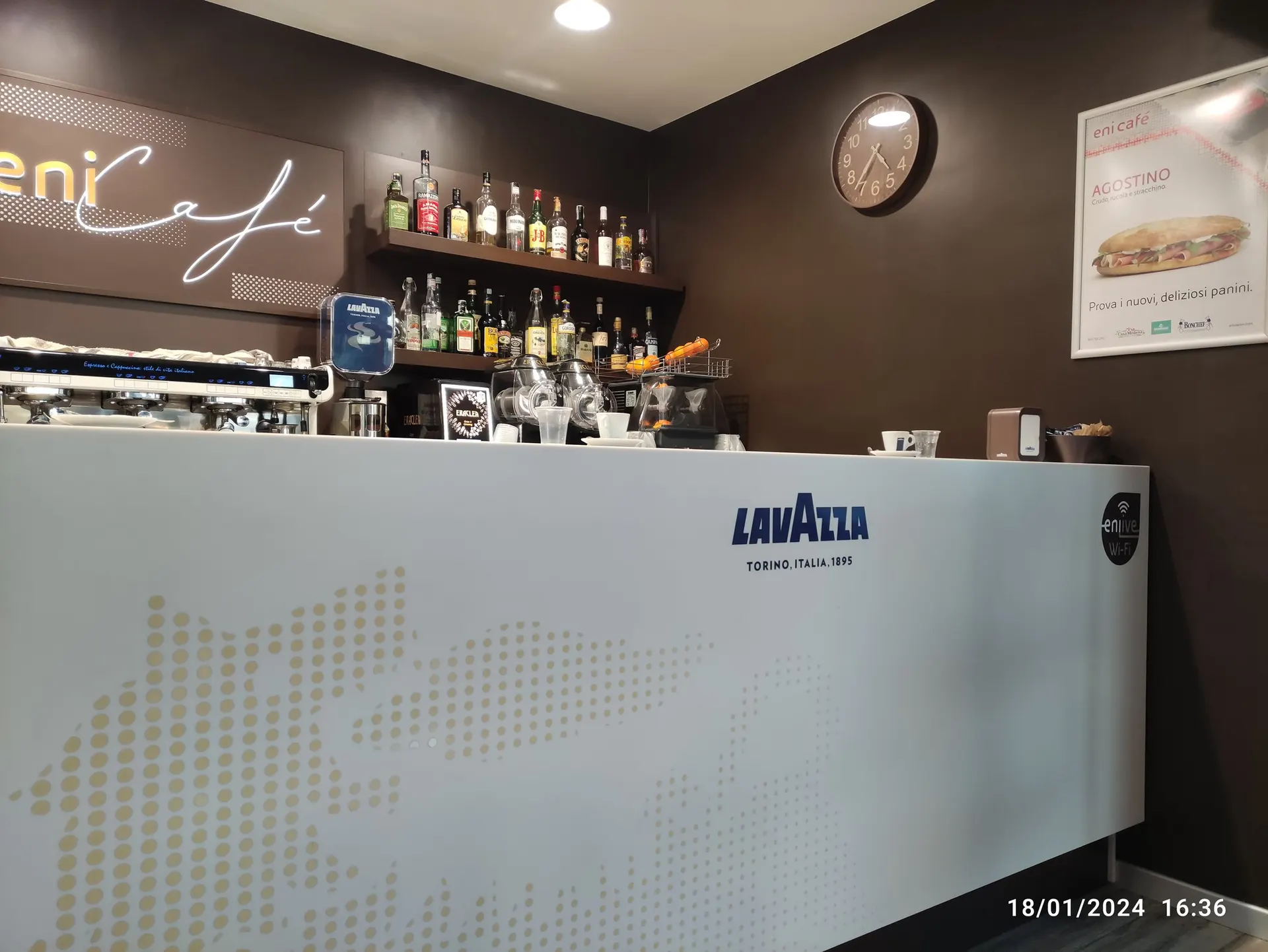 Eni Café Puglia (Casamassima, Corato, Gravina, Melpignano, Otranto, Polignano, Turi)