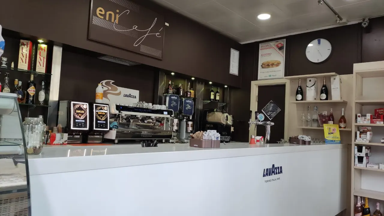 Eni Café Bari (PV 09119): dopo (2)