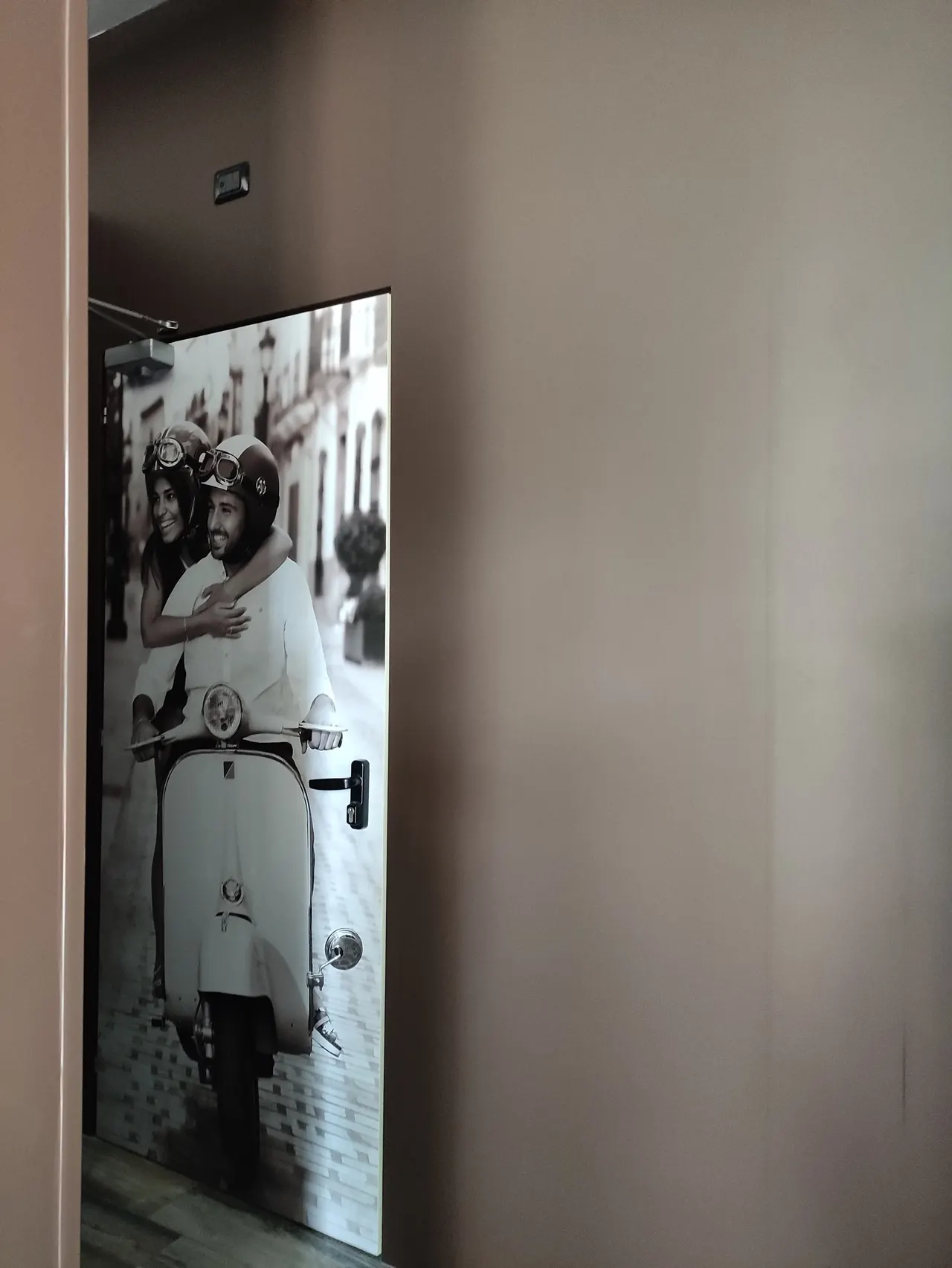 Eni Café Brindisi (PV 9226) – foto 5