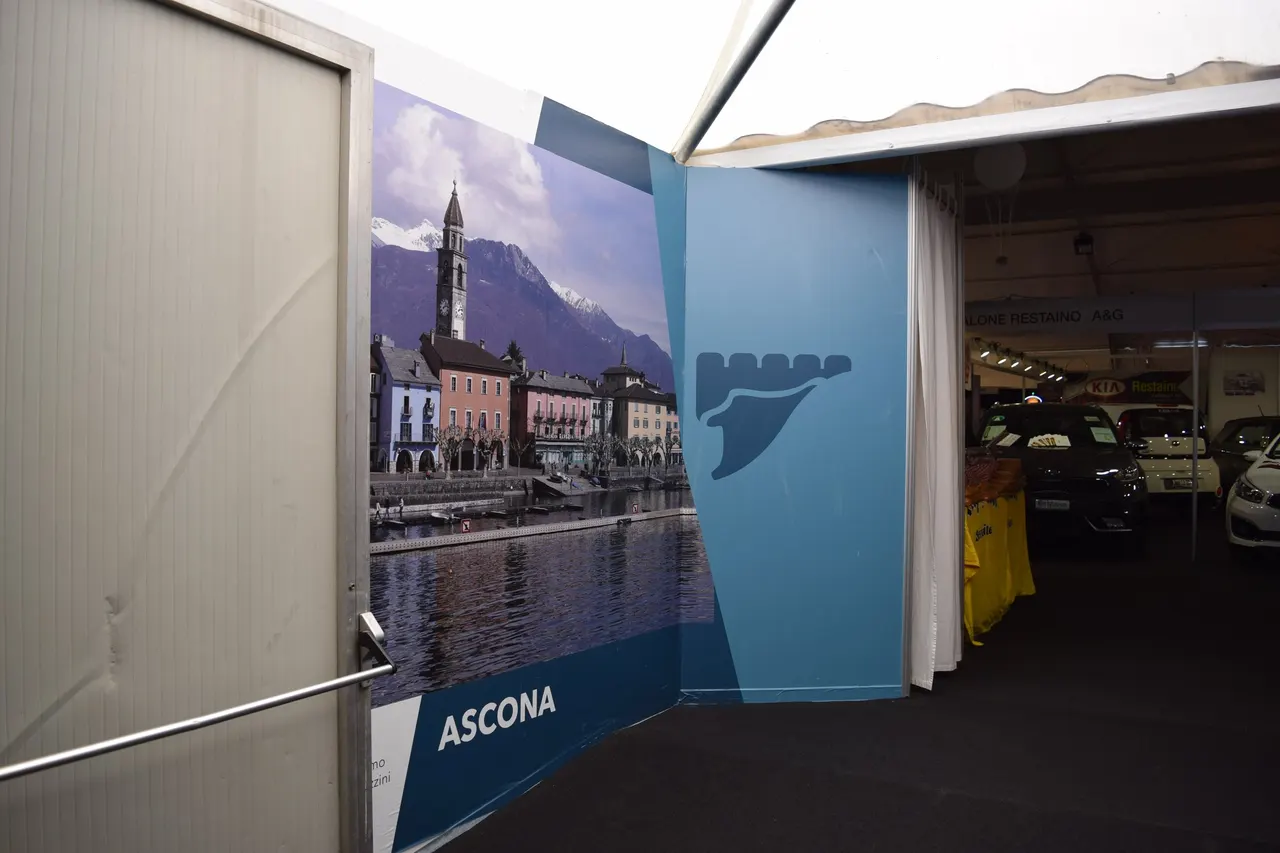 Espoticino 2016-2017 – stand a pannelli fotografici – foto 11