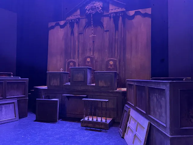 Scenografia teatrale (Teatro Sociale Bellinzona?)