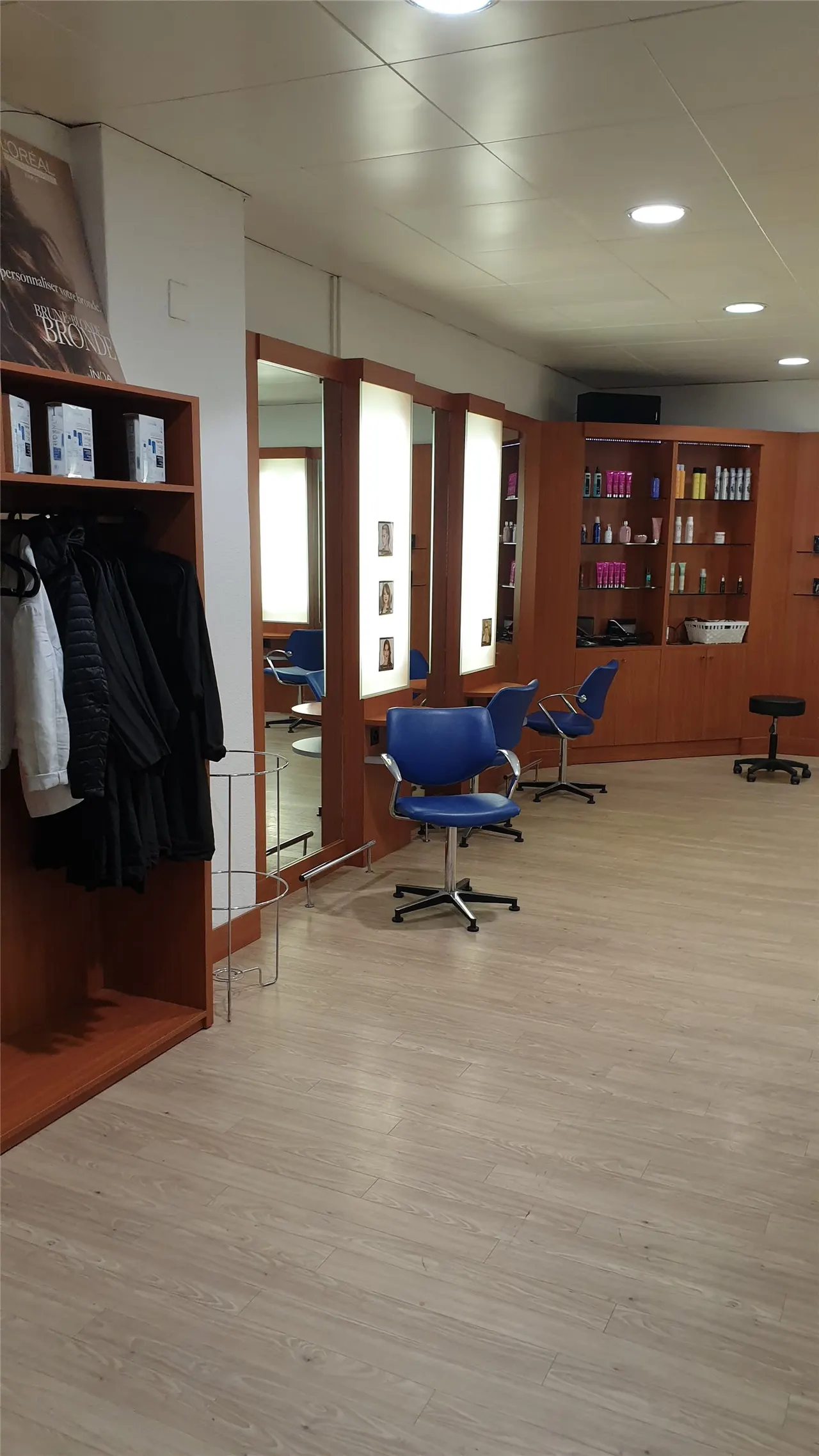Salone Gorky / Guido's Coiffeur – foto 8