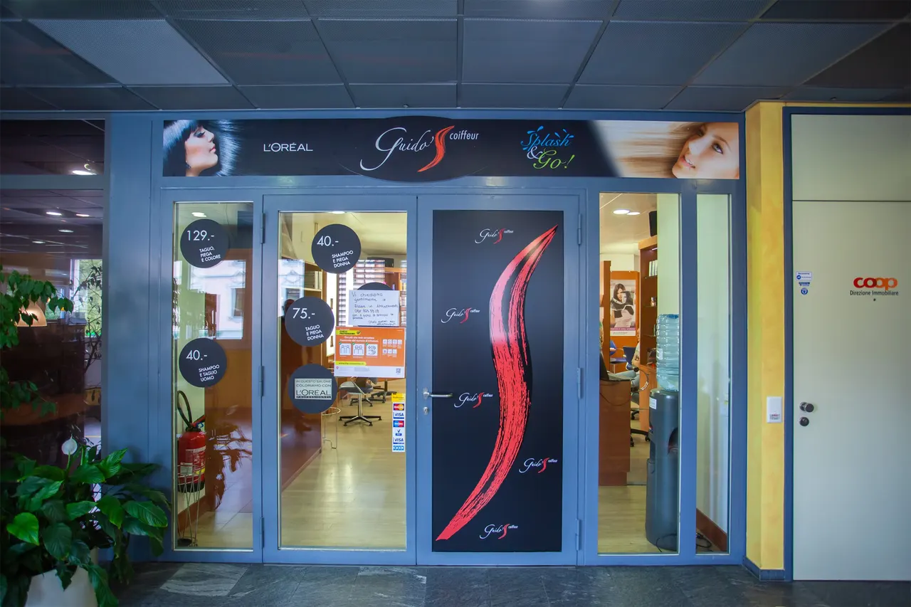 Salone Gorky / Guido's Coiffeur – foto 11